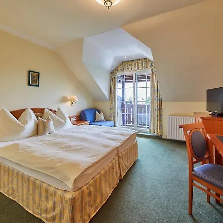 Pflegerbruecke Hotel 3*